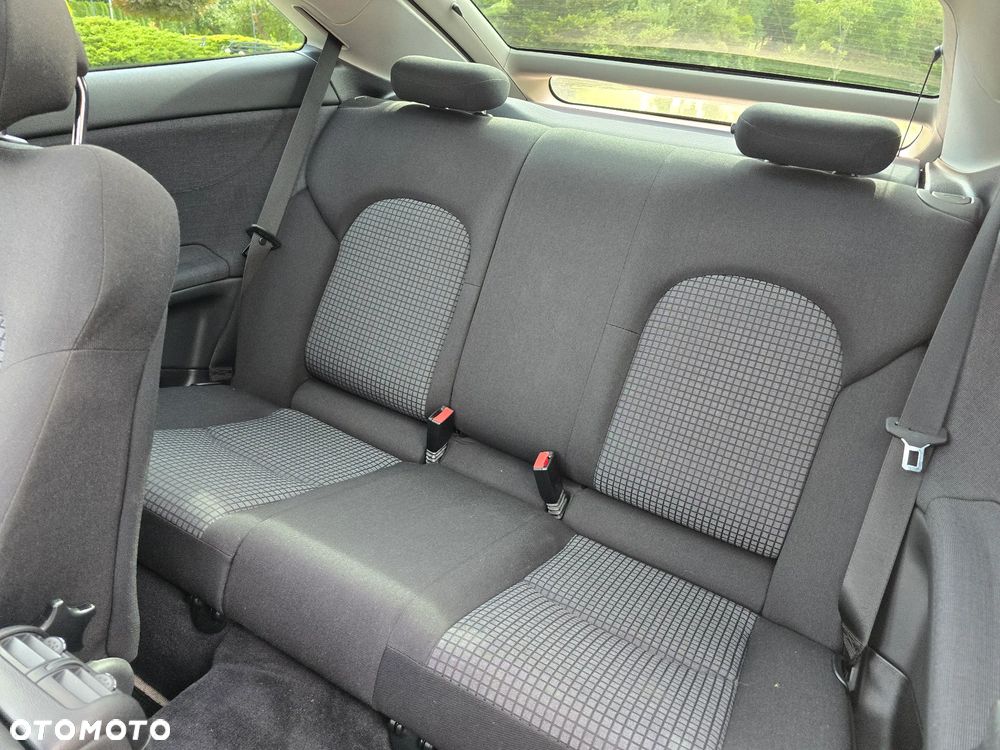 Mercedes-Benz Klasa C 200 Kompressor Sport Edition - 25