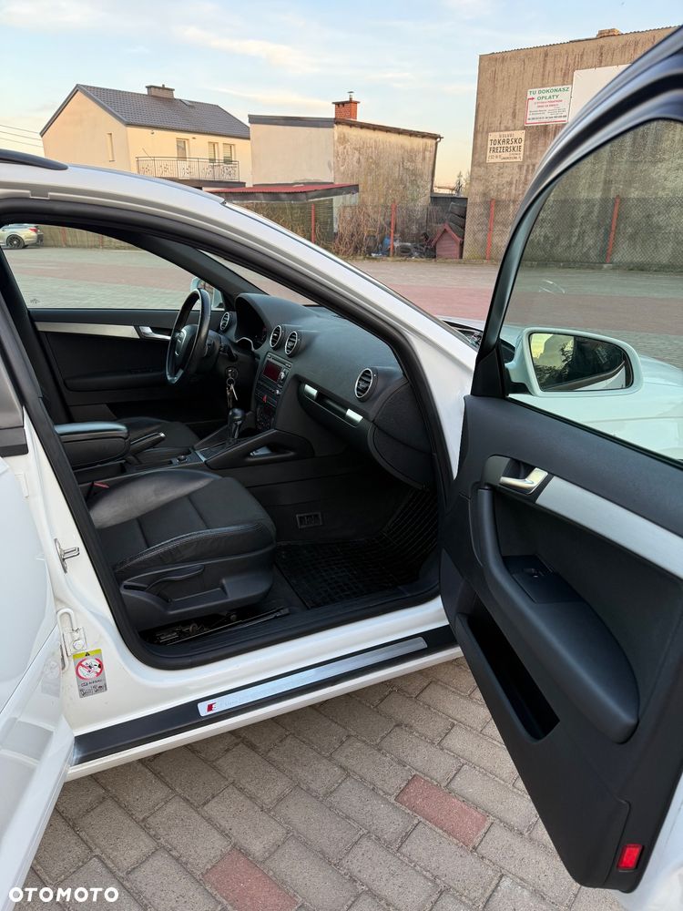 Audi A3 Sportback - 14