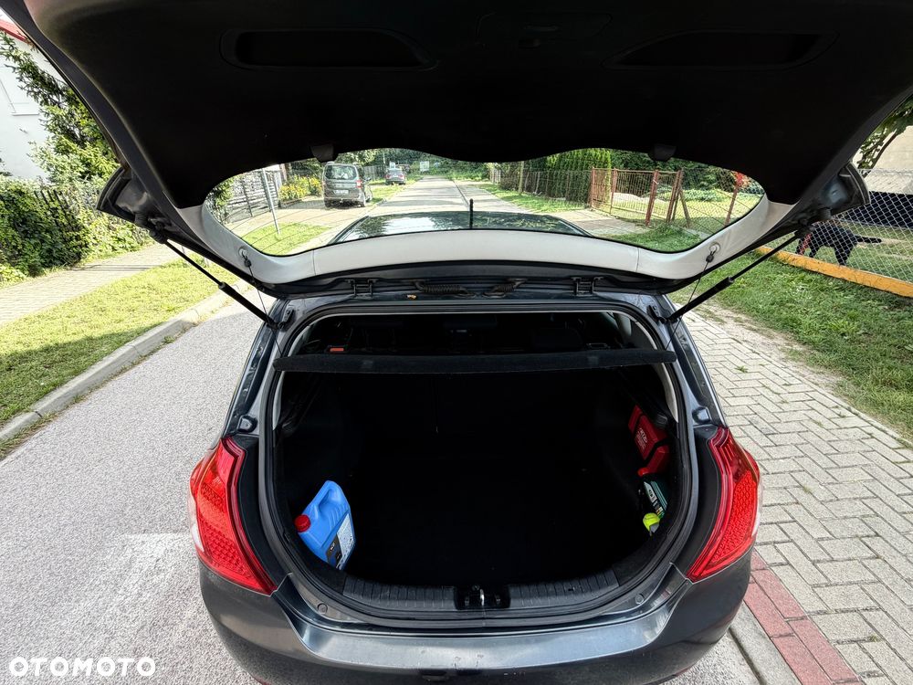 Kia Ceed 1.6 Crdi M - 7