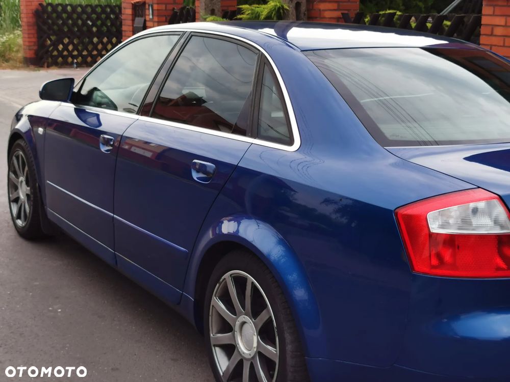Audi A4 Limousine 1.8T - 10
