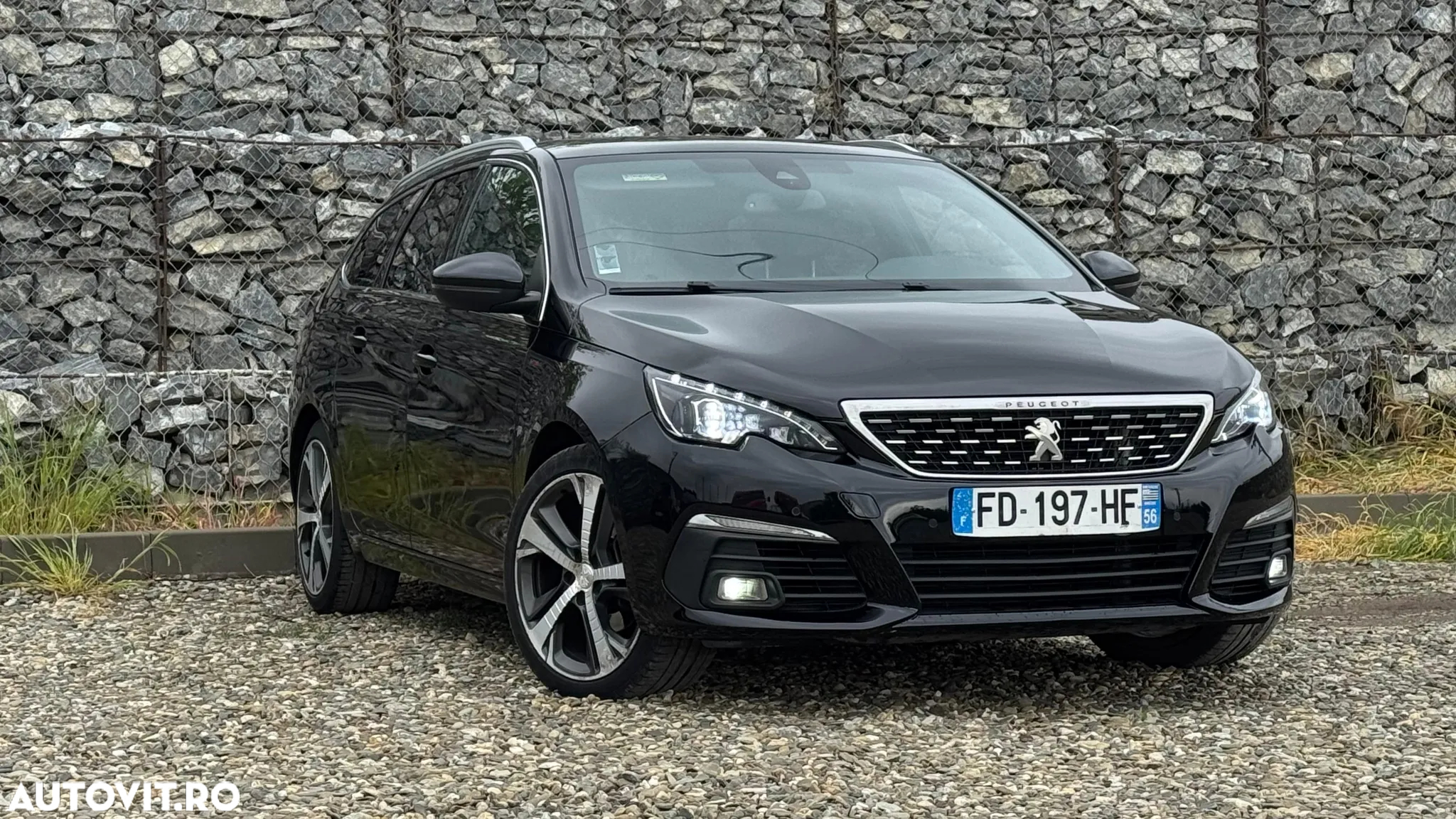Peugeot 308 SW BlueHDi 130 EAT8 GT - 2