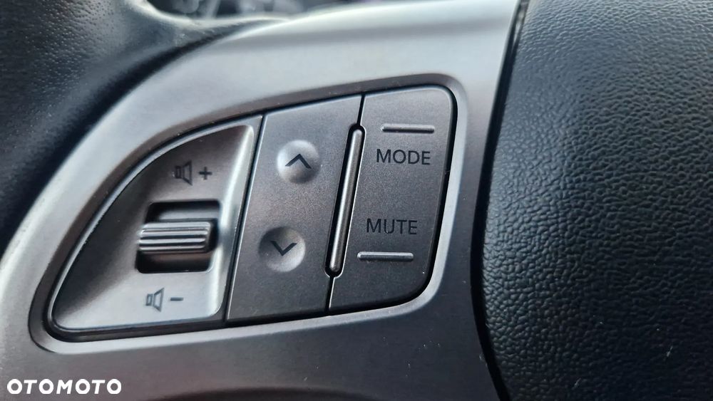 Hyundai ix35 2.0 CRDi Premium 2WD - 22