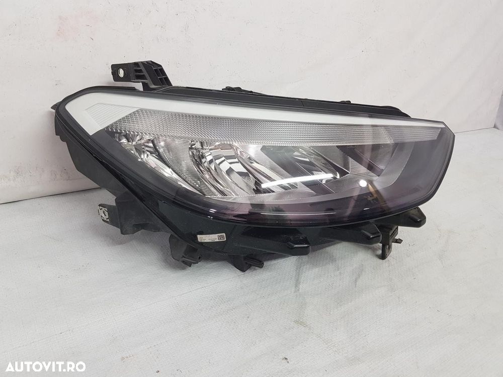 Far dreapta Full Led VW ID3 dupa 2020 - 3