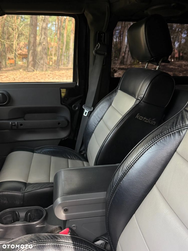 Jeep Wrangler 3.6 Automatik Sahara - 11