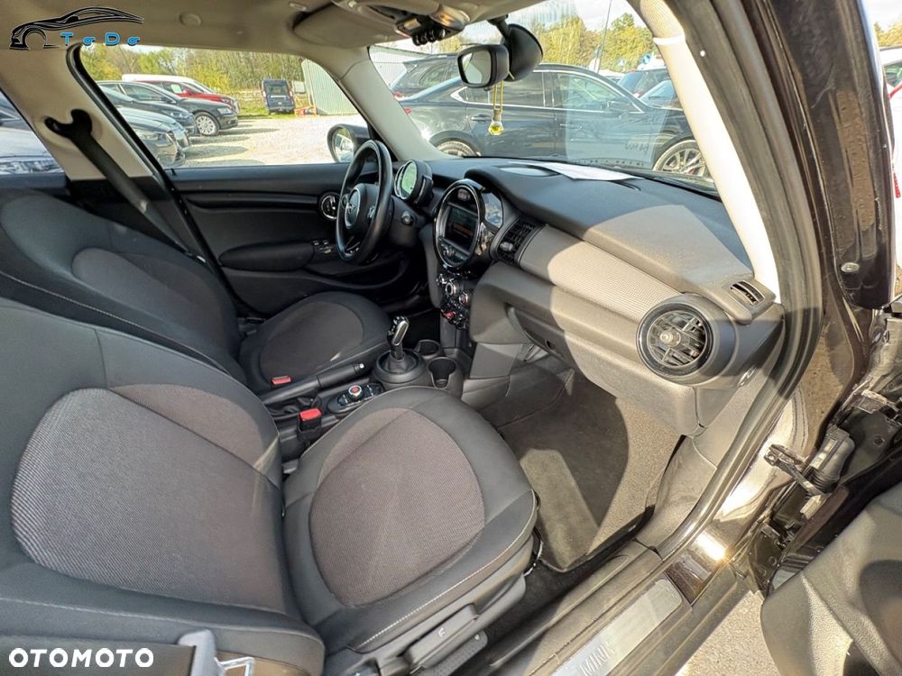 MINI Cooper 60 Years Chili - 25