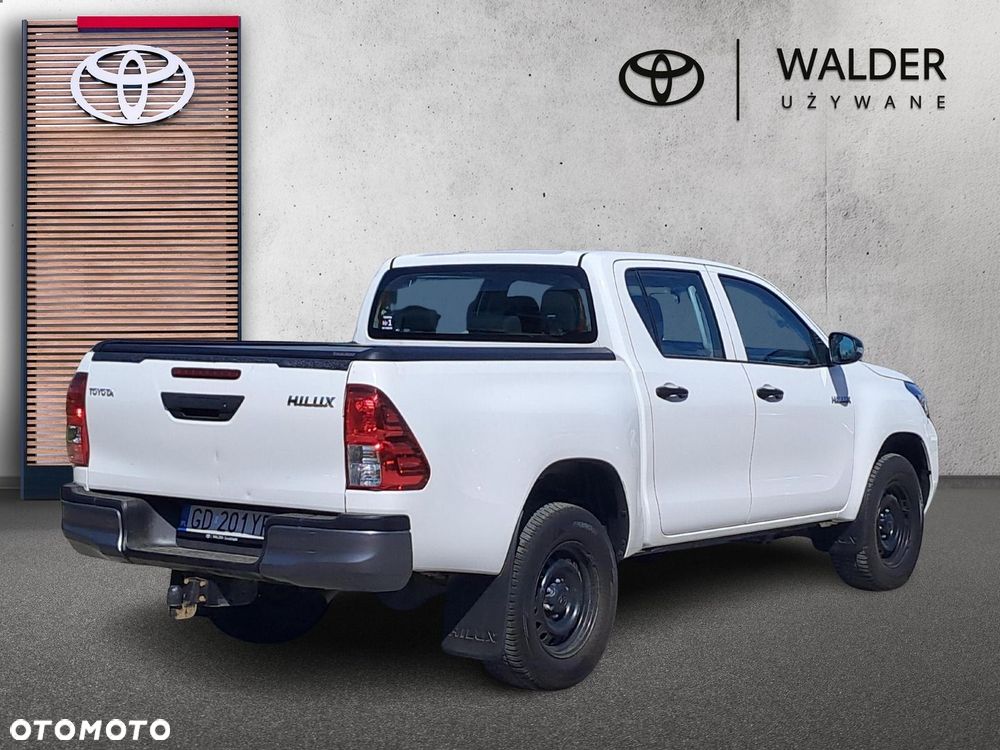 Toyota Hilux 2.4 D-4D Double Cab DLX 4x4 - 4
