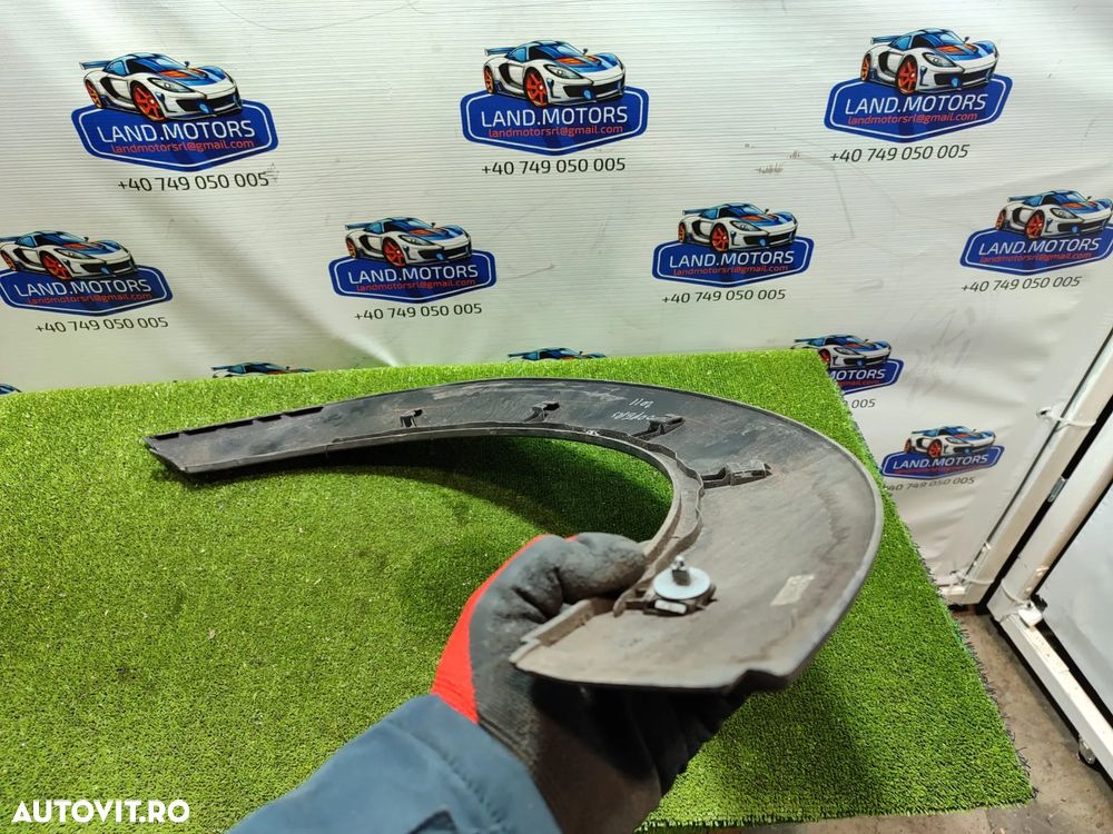 ORNAMENT ARIPA STANGA SPATE MINI COOPER S R56 LCI 2011 1.6 BENZINA 2010-2013 3 USI Hatchback COD OEM 114129-10 / 7157105 / 2010-2013 - 3