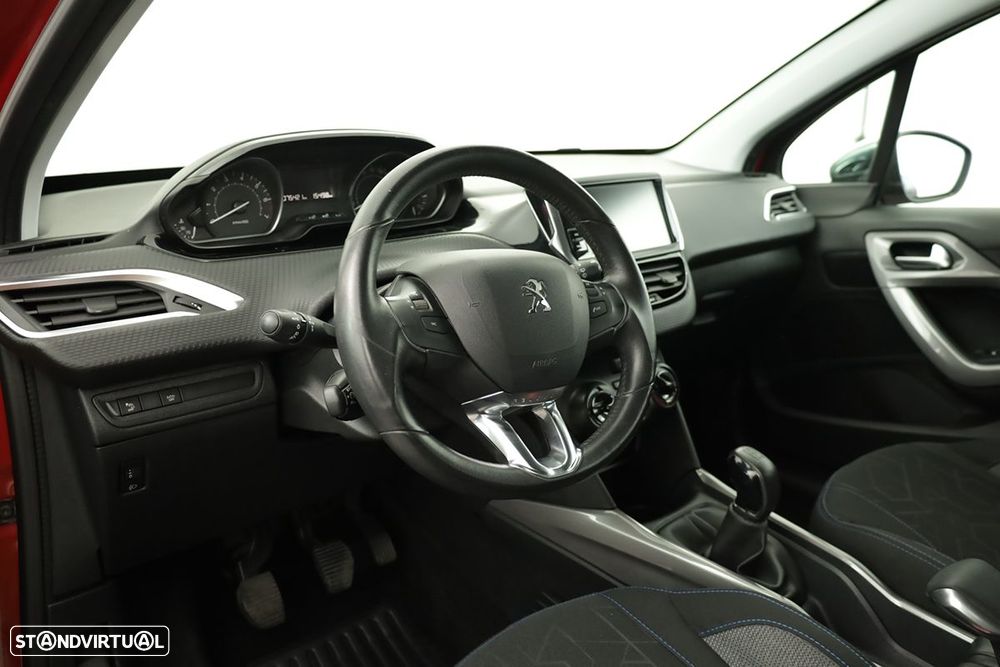 Peugeot 2008 1.2 PureTech Style - 7