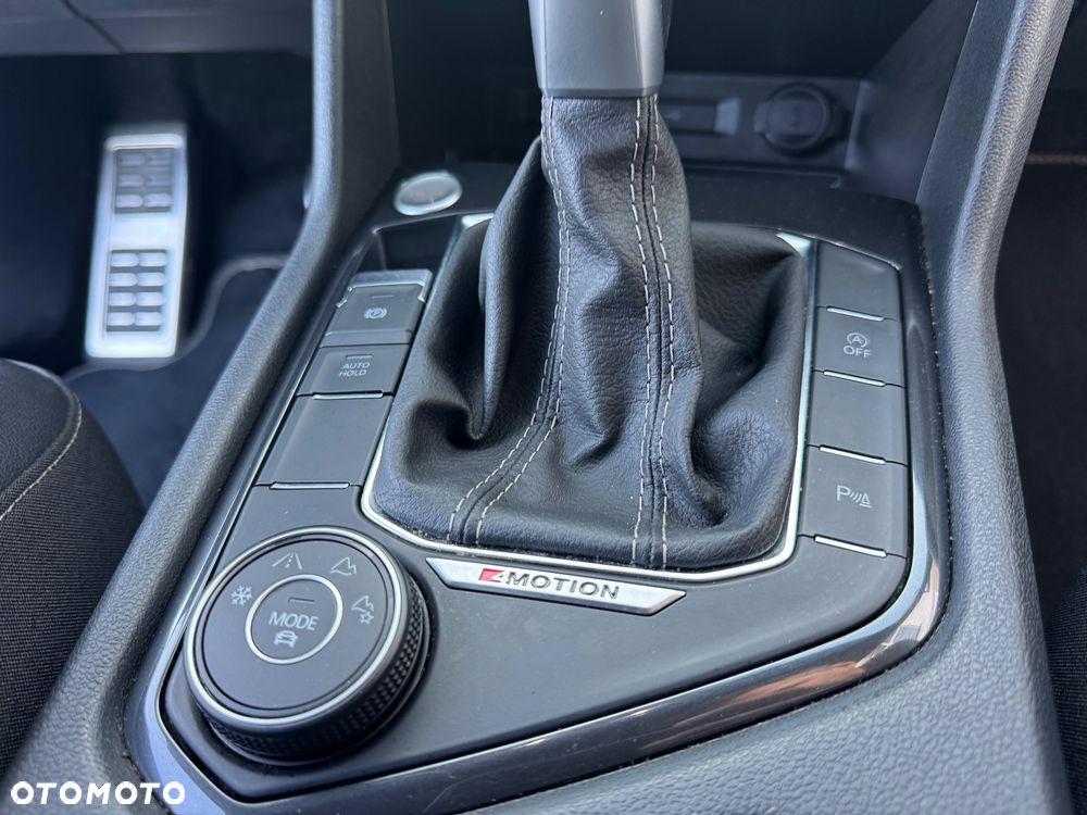 Volkswagen Tiguan Allspace 2.0 TSI 4Mot R-Line DSG - 23