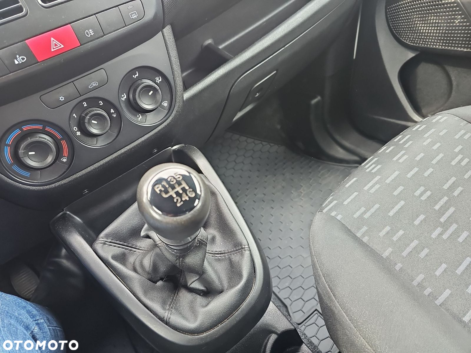 Opel combo-van - 17