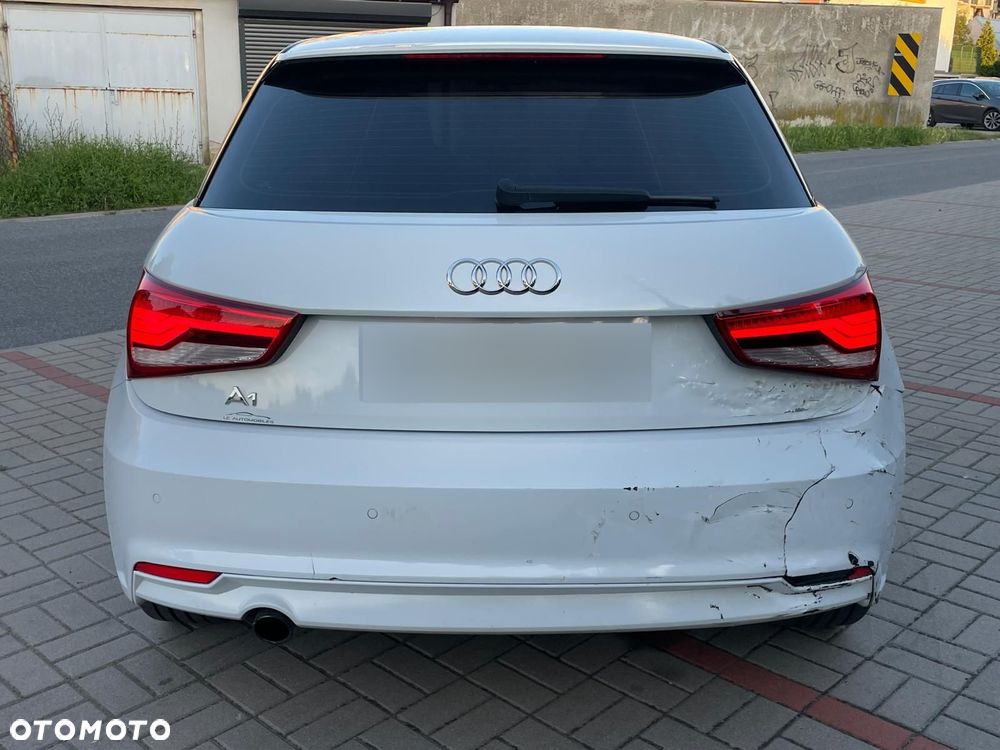 Audi A1 3-drzwiowe 1.0 TFSI ultra design - 8