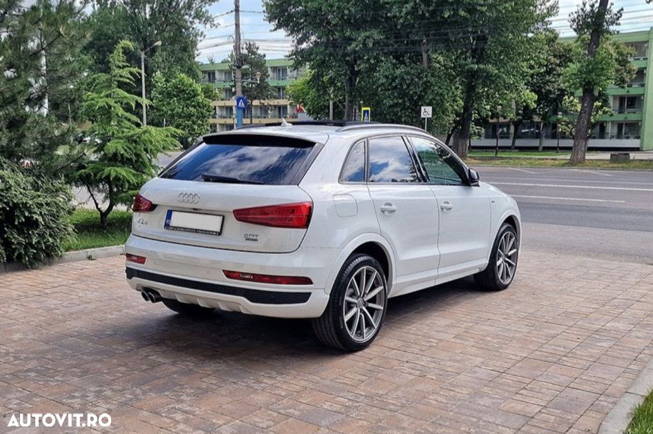 Audi Q3 2.0 TFSI Quattro Stronic - 9