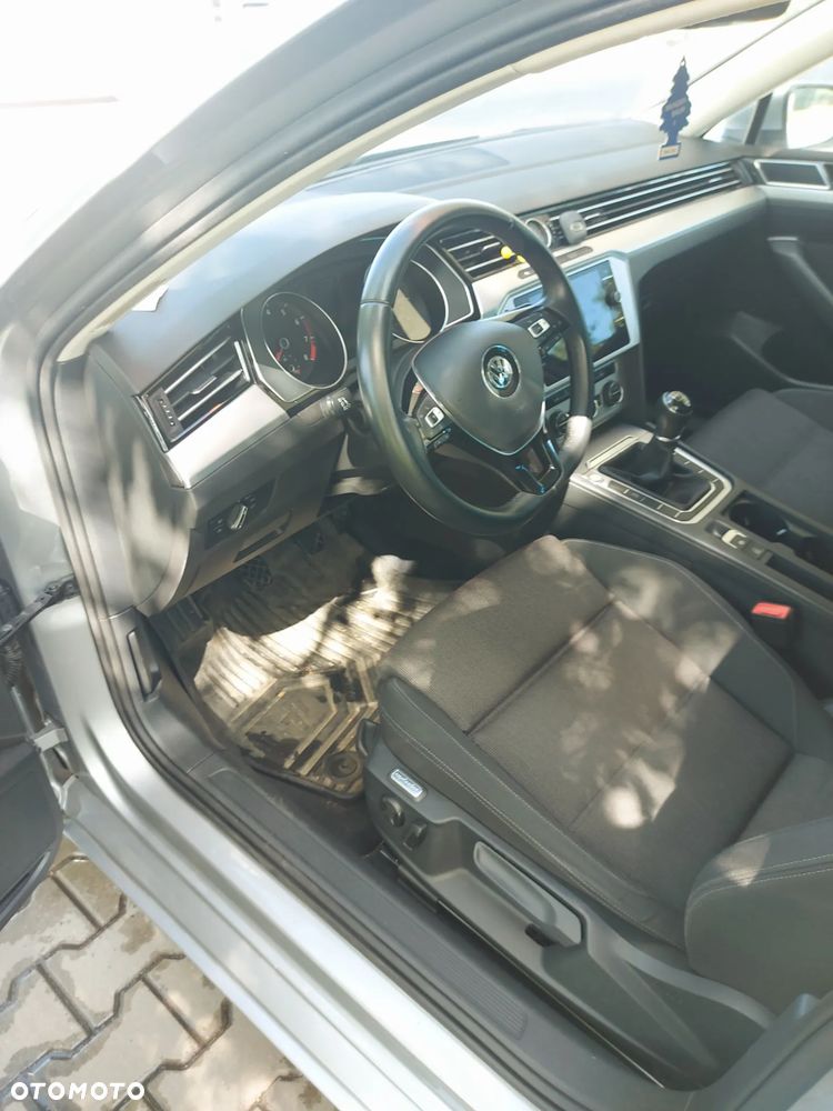 Volkswagen Passat 1.4 TSI BMT ACT Comfortline - 10