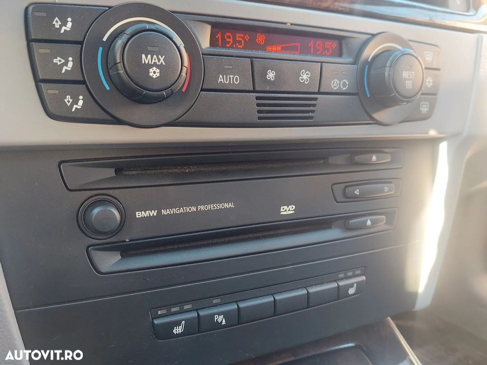 BMW Seria 3 325i - 19