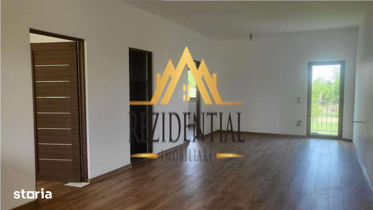 CASA SUPERBA - CERVICESTI (la doar 6 km de Botosani) - Imagine principală: 5/10