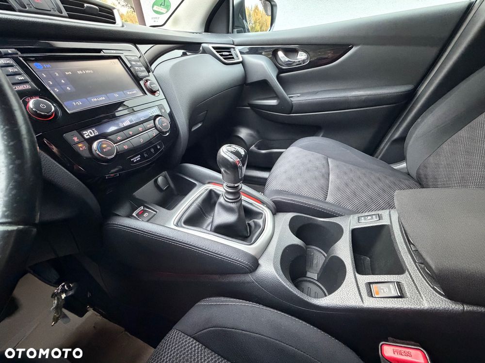Nissan Qashqai - 26