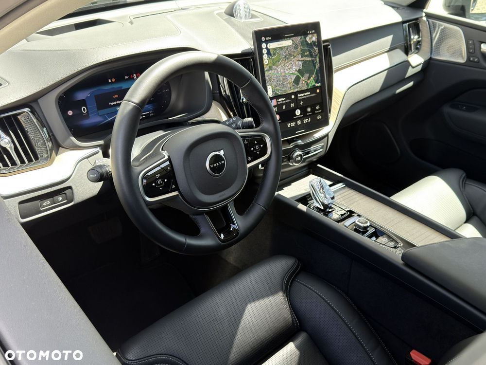 Volvo XC 60 - 25