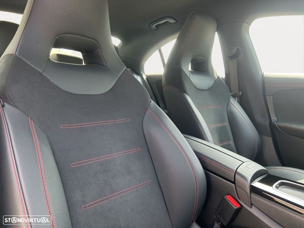 Mercedes-Benz CLA 250 - 13