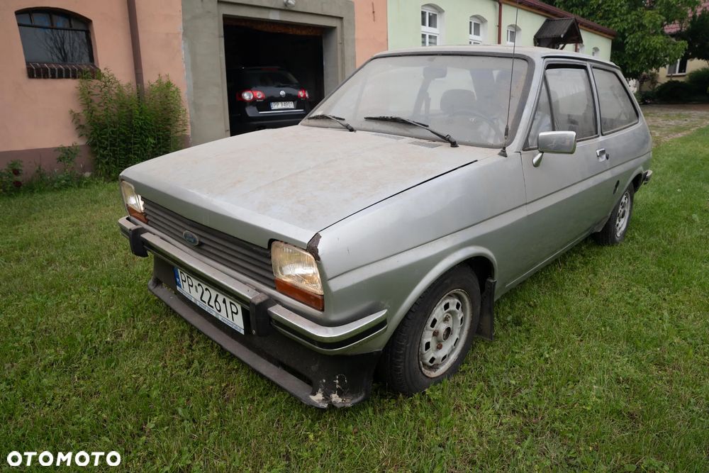 Ford Fiesta - 15
