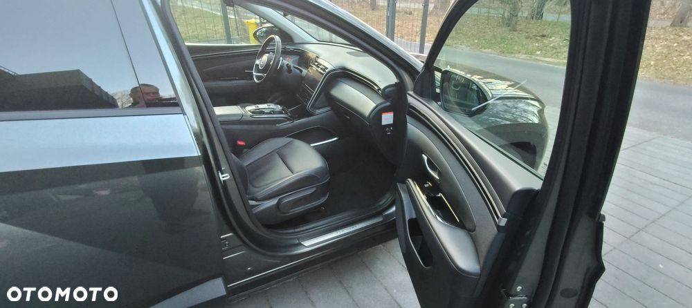 Hyundai Tucson 1.6 T-GDi PHEV Platinum 4WD - 17