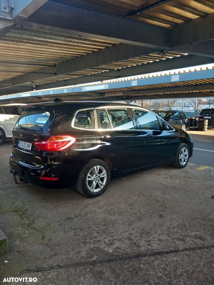BMW Seria 2 218d Sport-Aut. Sport Line - 27
