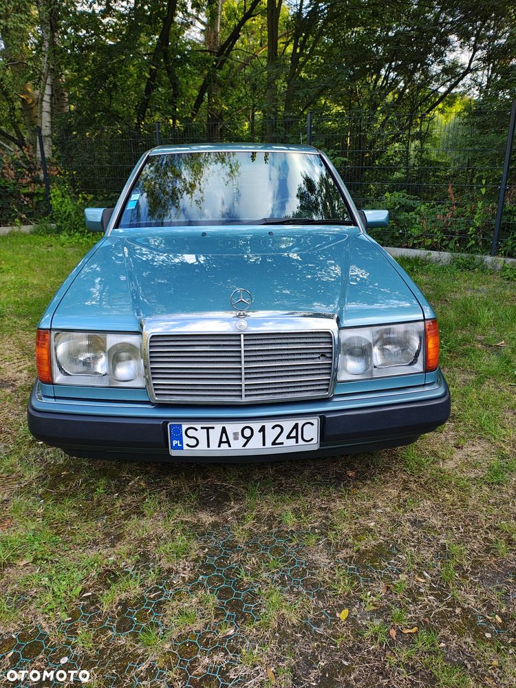Mercedes-Benz W124 (1984-1993) - 1