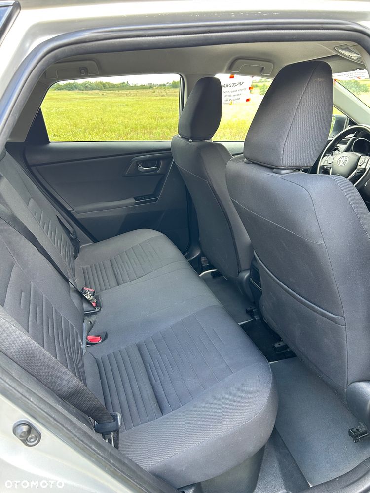 Toyota Auris - 8