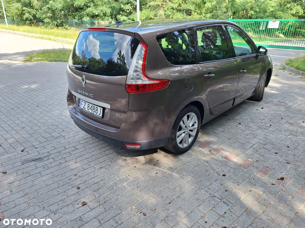 Renault Scenic 1.9 dCi Privilege - 7