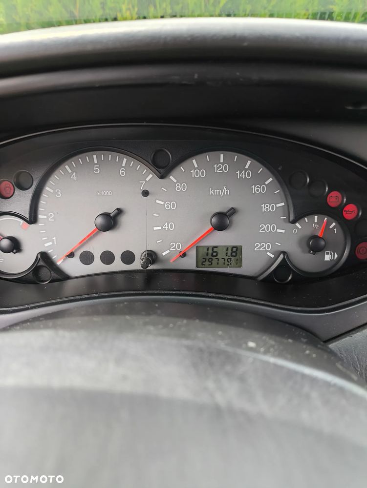Ford Focus Ambiente - 9