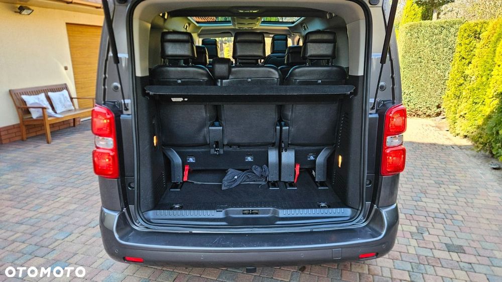 Peugeot Traveller L2 2.0 Business VIP - 23