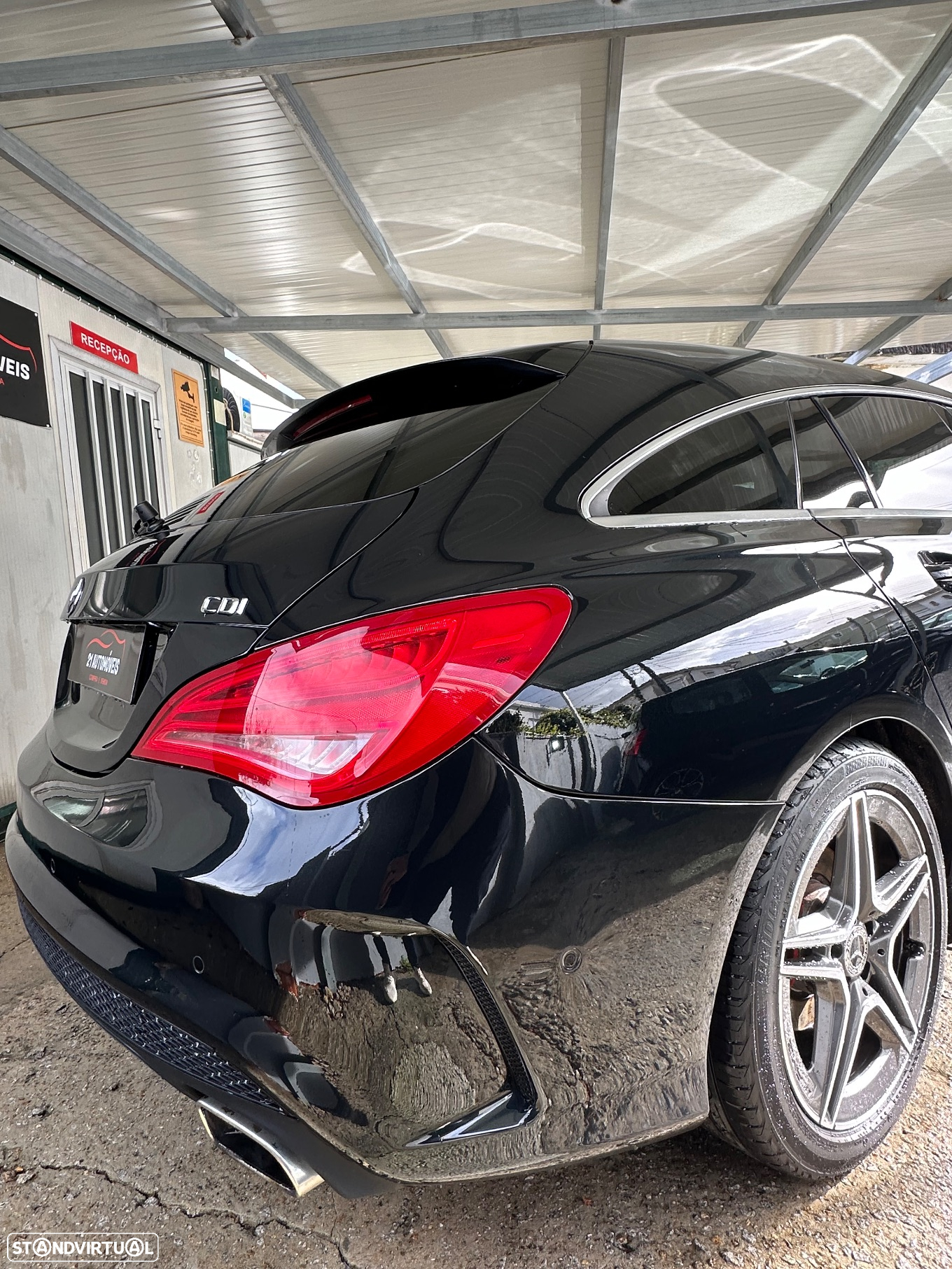 Mercedes-Benz CLA 200 d Shooting Brake AMG Line Aut. - 9