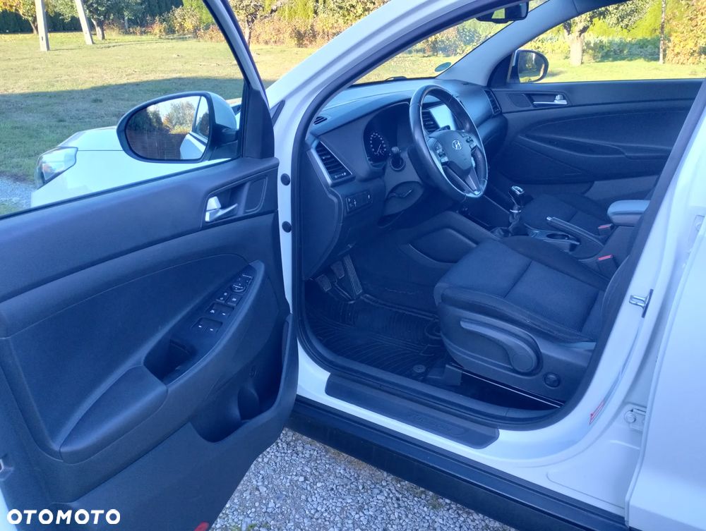 Hyundai Tucson 1.6 GDi 2WD Trend - 18