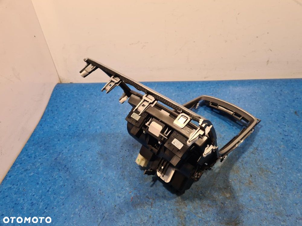 MAZDA 6 GH  POPIELNICZKA GS1D-64626 - 4