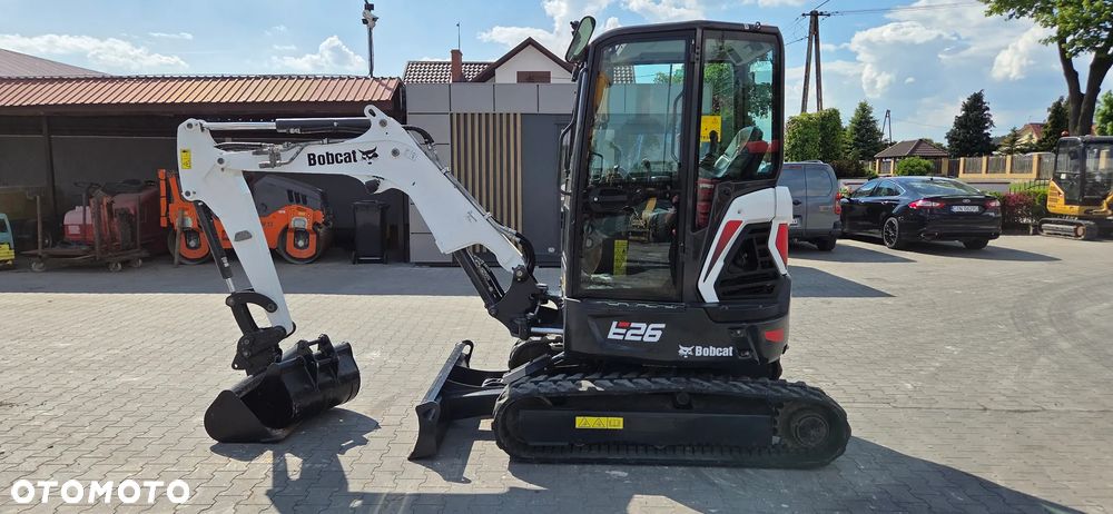 Bobcat <<Bobcat E26, 2021rok, tylko 1400 Mtg, waga 2600 kg, 2 łyżki, sprowadzona>> - 1