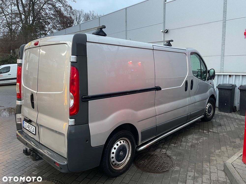 Opel Vivaro - 6