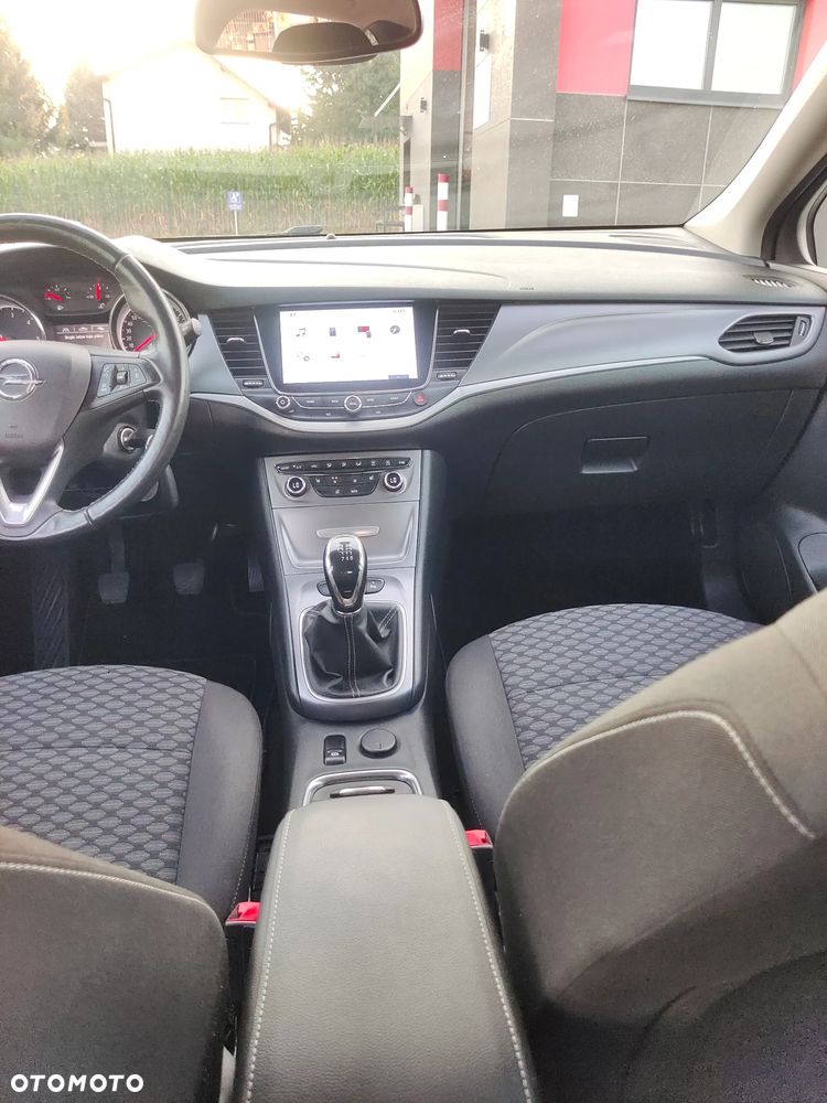 Opel Astra 1.6 CDTI Enjoy S&S - 23