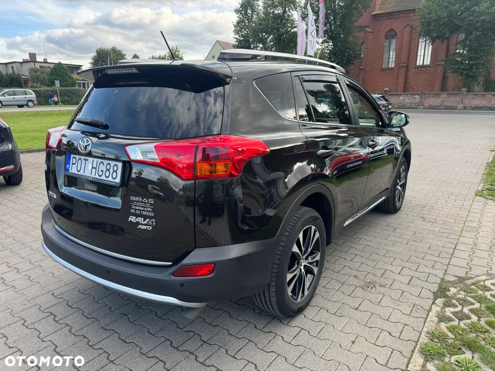 Toyota RAV4 2.0 D-4D Premium 4x2 - 5