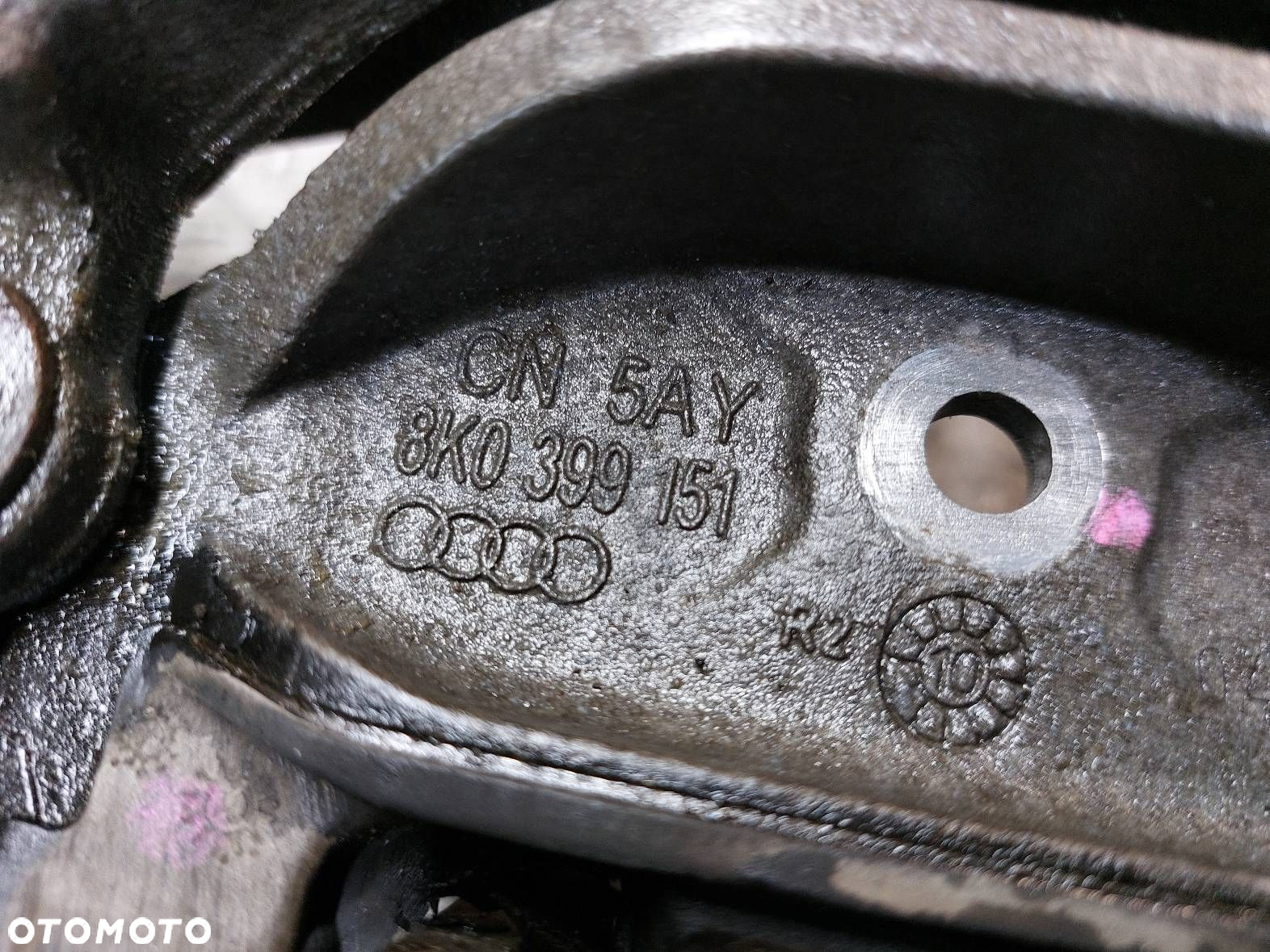 ŁAPA PODPORA PODUSZKA SKRZYNI BIEGÓW AUDI A4 B8 2.0 TDI 8K0399263K - 4