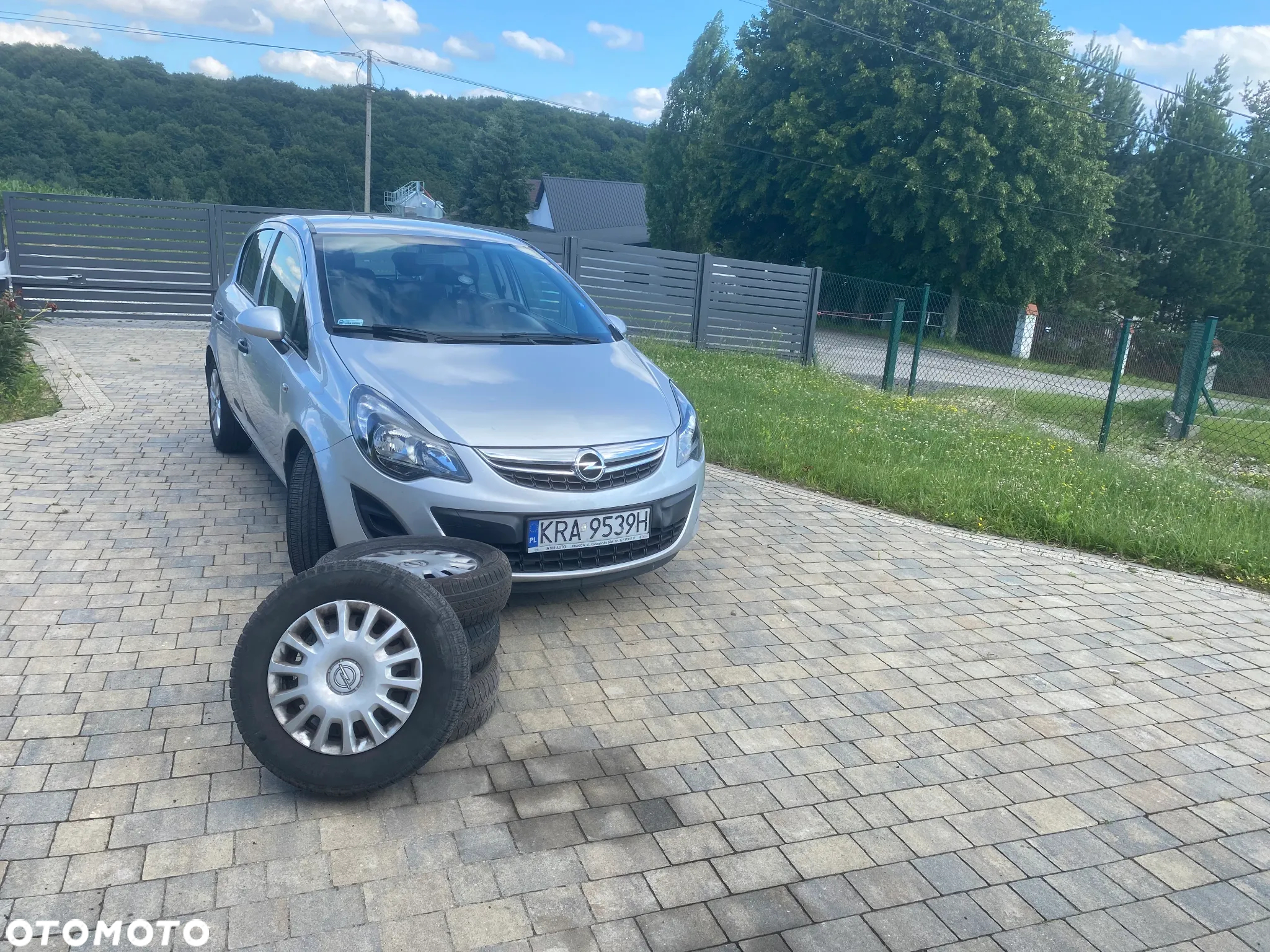 Opel Corsa 1.2 16V Enjoy - 3