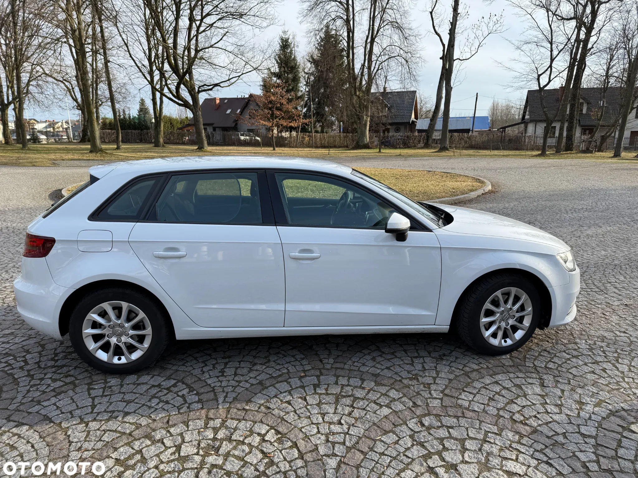 Audi A3 1.4 TFSI cylinder on demand Sportback Attraction - 25