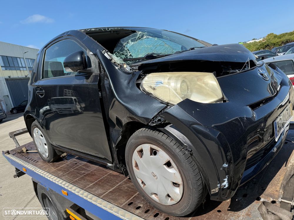 Toyota iQ de 2010 para peças - 2