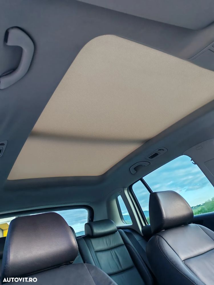 Volkswagen Tiguan 2.0 TSI 4Motion Automatik Sport & Style - 24