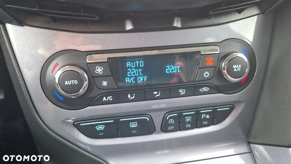 Ford Focus 1.0 EcoBoost STart-Stopp-System TITANIUM - 10