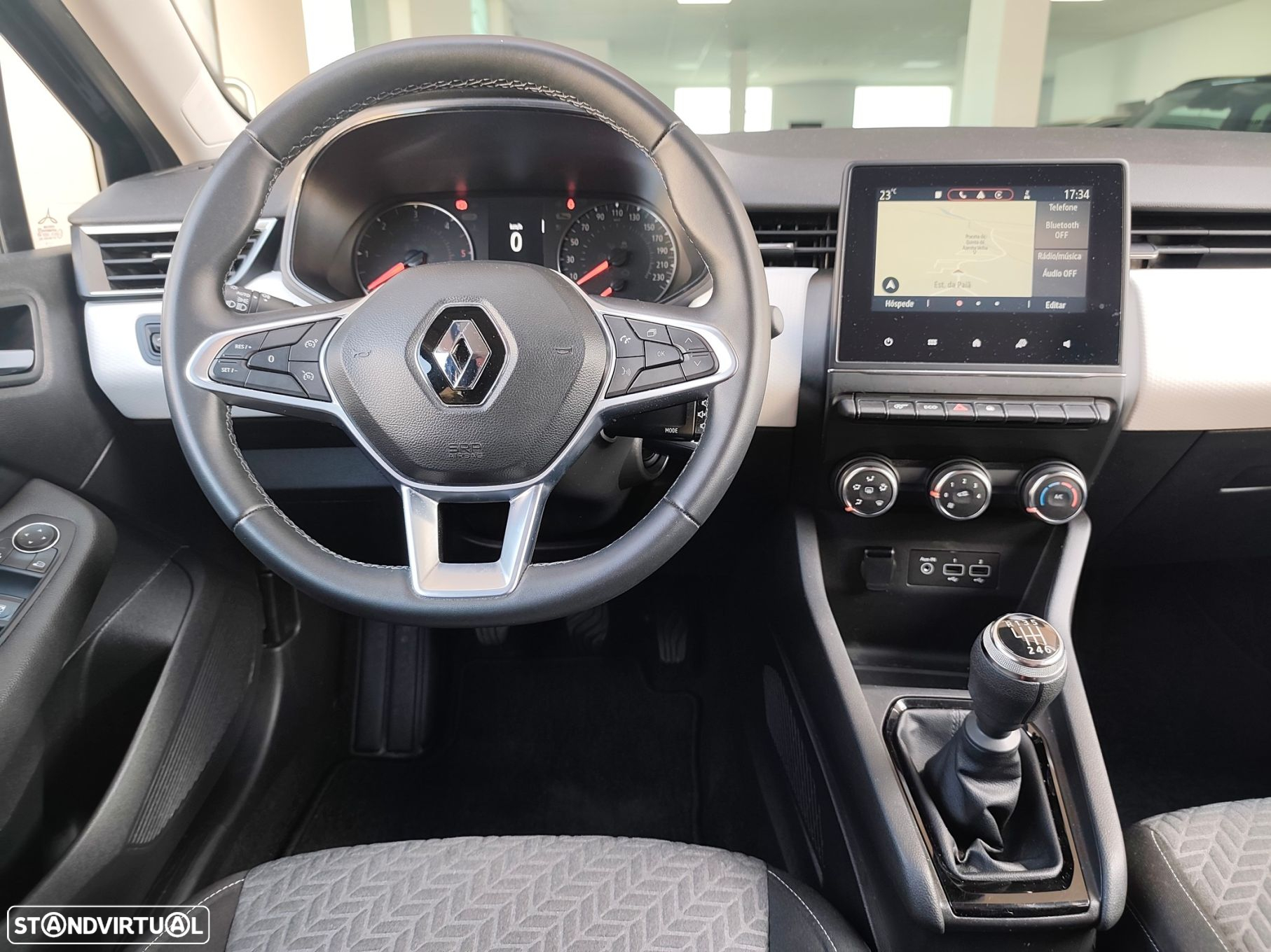 Renault Clio 1.5 Blue dCi Evolution - 9