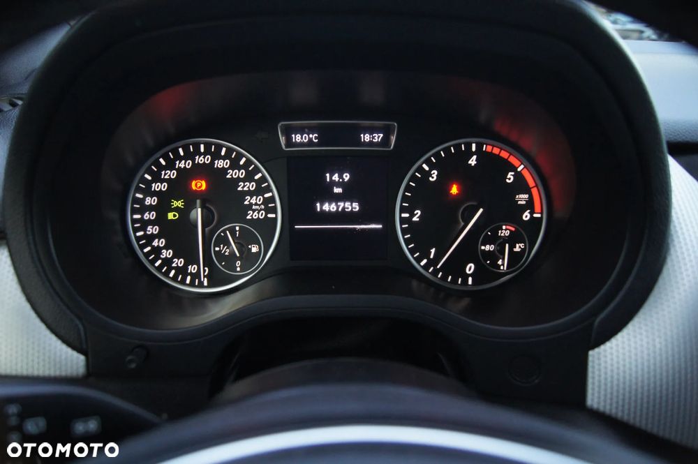 Mercedes-Benz Klasa B 180 CDI BlueEFFICIENCY Edition 1 - 23