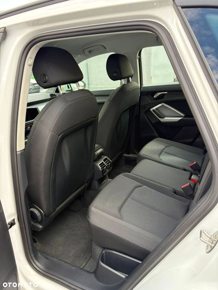 Audi Q3 35 TFSI mHEV Advanced S tronic - 27
