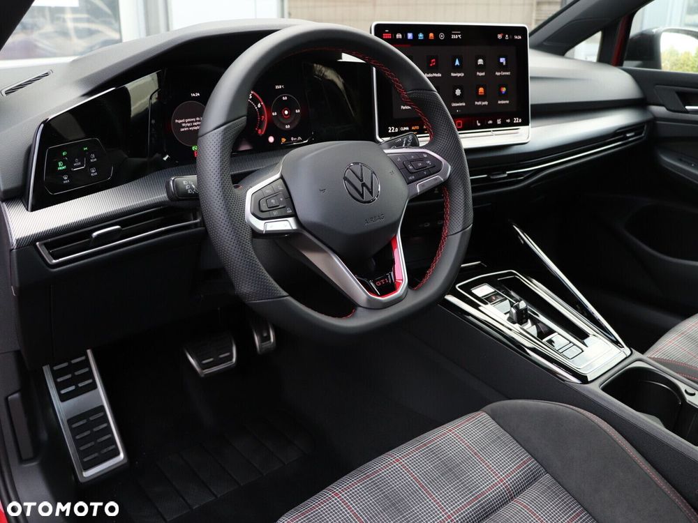 Volkswagen Golf - 20