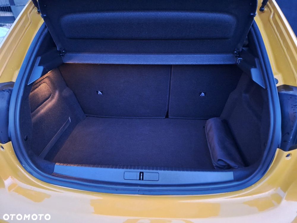 Peugeot 208 PureTech 100 Active Pack - 17