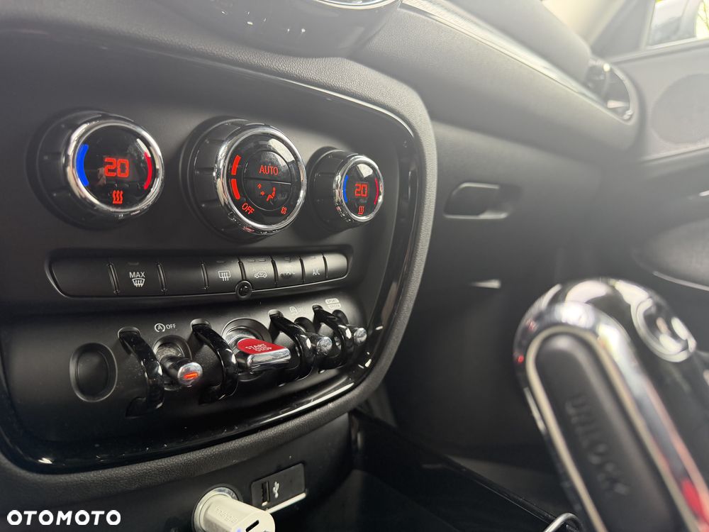 MINI Clubman - 15