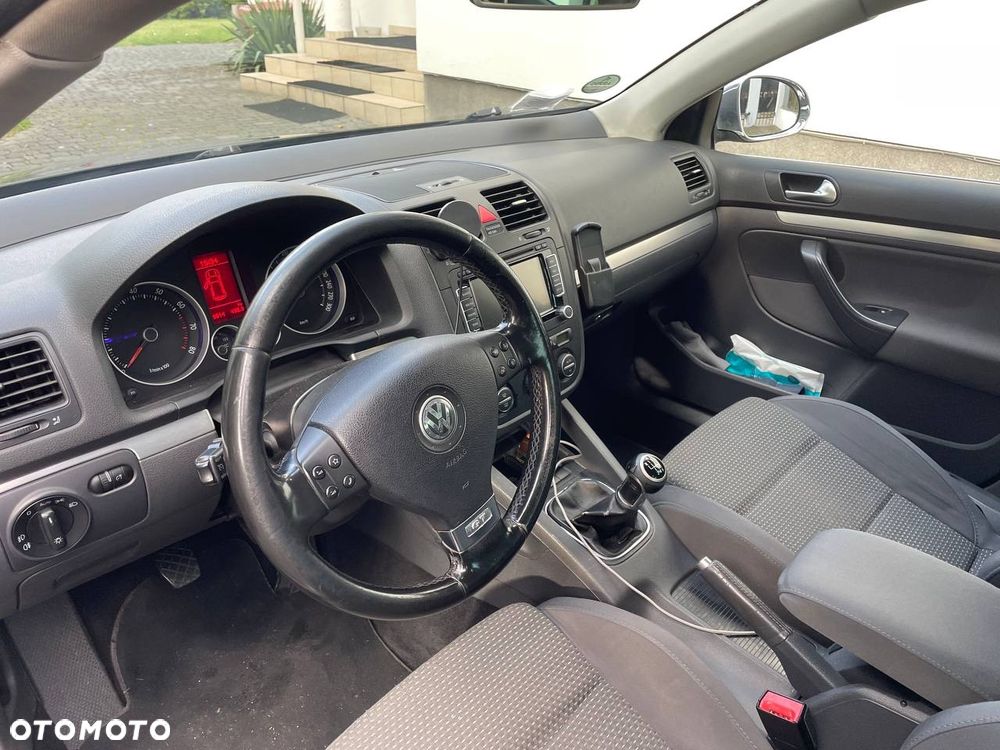 Volkswagen Jetta 2.0 TDI DPF Sportline - 15